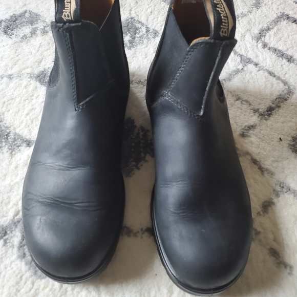 SOLD***Blundstone 550 boots in Rustic Black - Picture 7 of 7